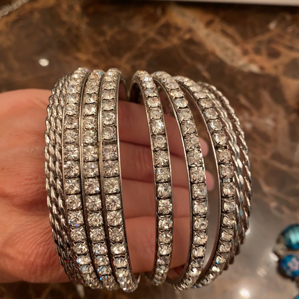 Bracelets - Picture 2 of 3